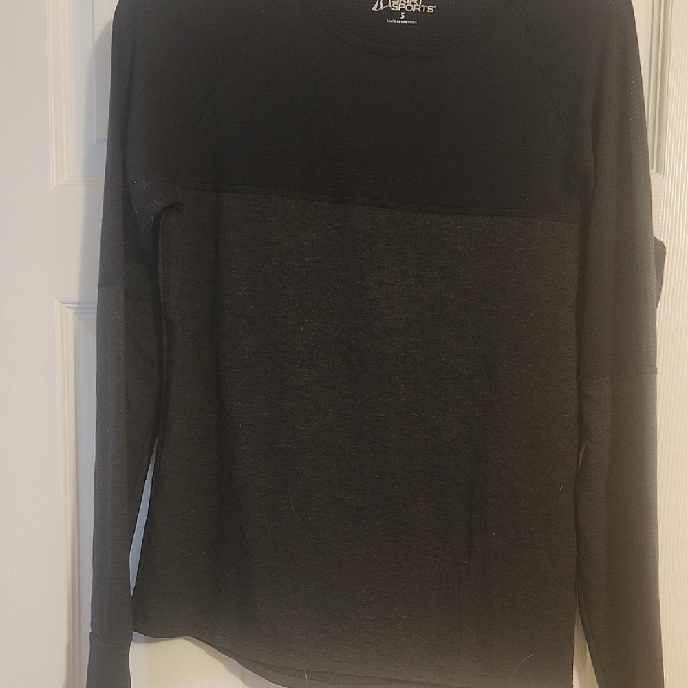 SkirtSports Black Long Sleeve Top